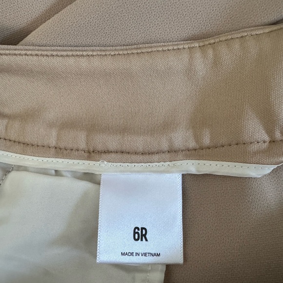 Express High Rise Pleated Trouser - Picture 5 of 6